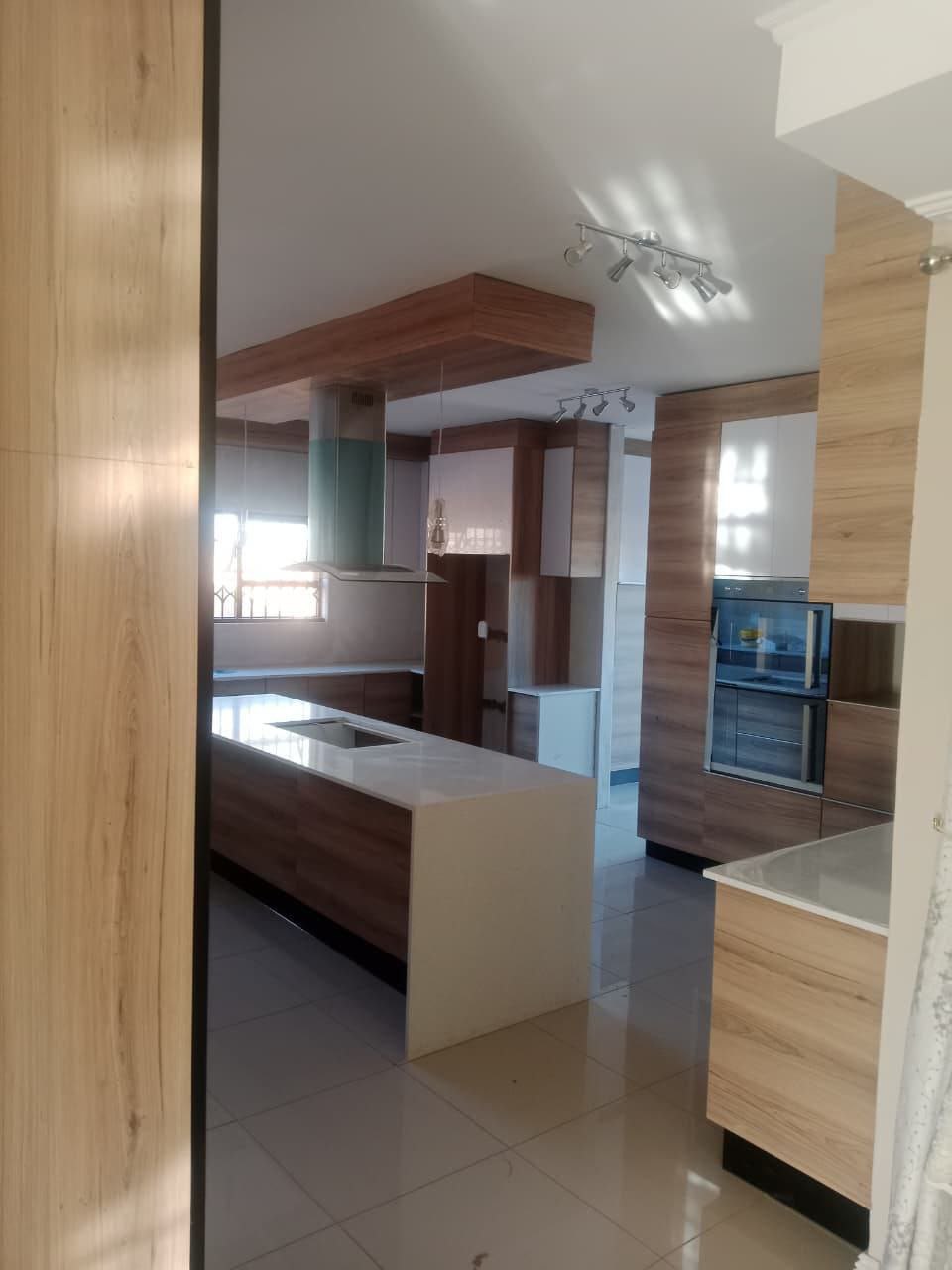 photo 2025 08 24 19 57 45